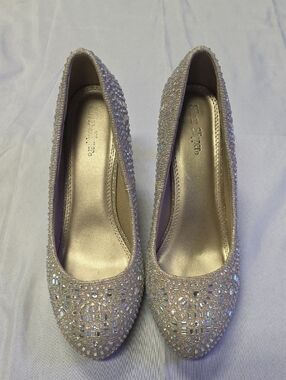 Sequined Crystal-Accent Champagne Pumps